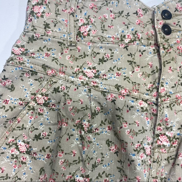 Blanco Floral Y2K Vintage Inspired Woman’s Mini Skirt With 2 Front Pockets 2 - Picture 3 of 13